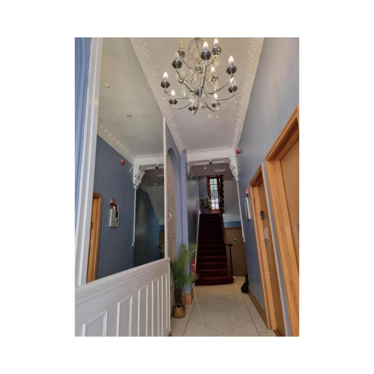 F204-Compact 2Nd Flr Studio Fits 2-Near Hyde Park London Exterior foto